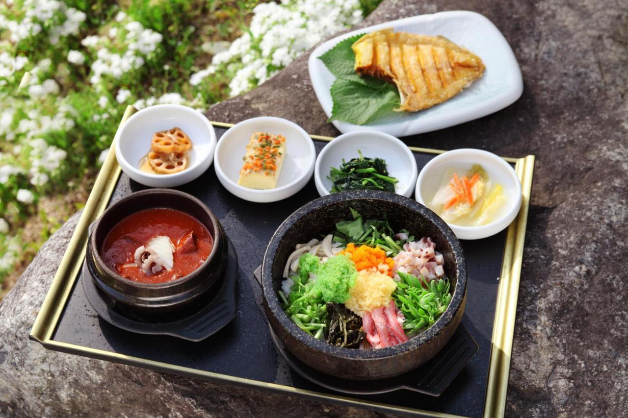 Hanwha Resort Baekam Hot Springs Uljin Exterior photo